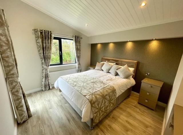 *Luxury Holiday Home With Hot Tub Close To Beach* Penally Ngoại thất bức ảnh